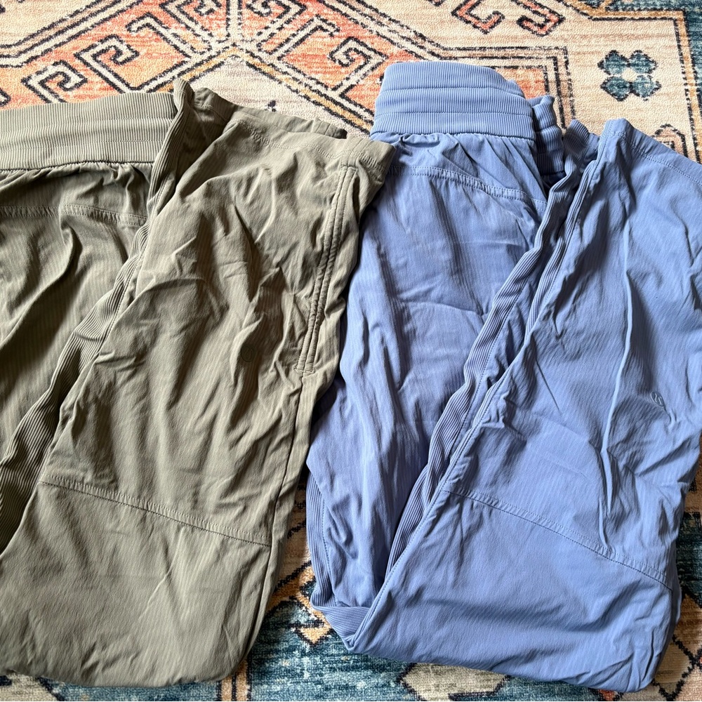Bundle of 2 lululemon athletica studio cropped pants